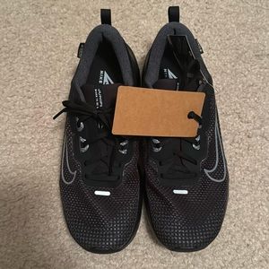 Nike Juniper Trail 2 GTX Sneakers Size 10.5 Color Black